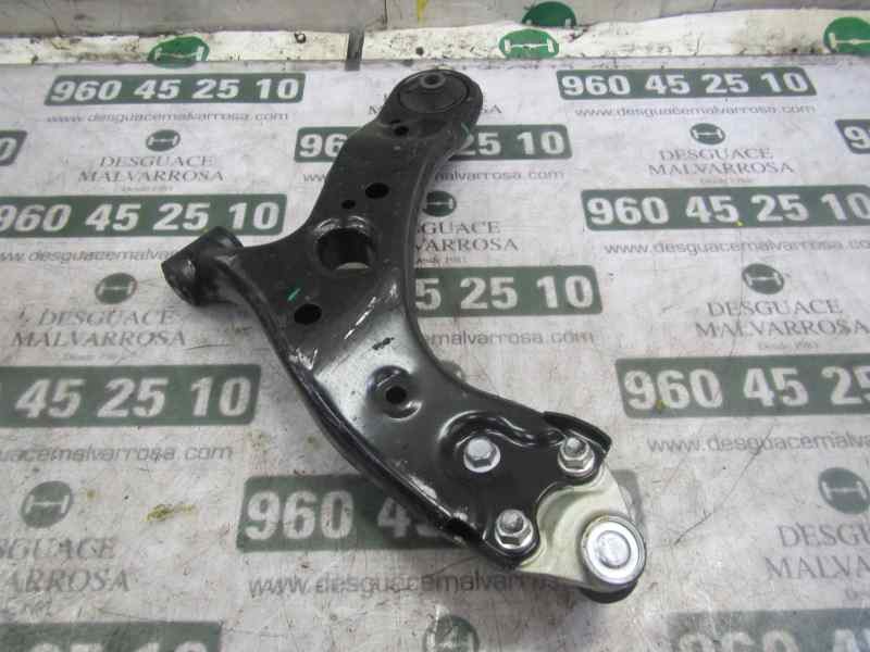 Recambio de brazo suspension inferior delantero derecho para toyota verso 1.6 16v cat referencia OEM IAM 480680F020  