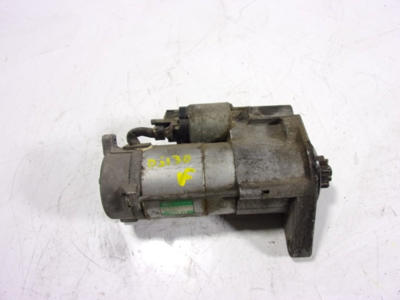 Recambio de motor arranque para land rover discovery 4 tdv6 se referencia OEM IAM LR013540 AH2211001AC 