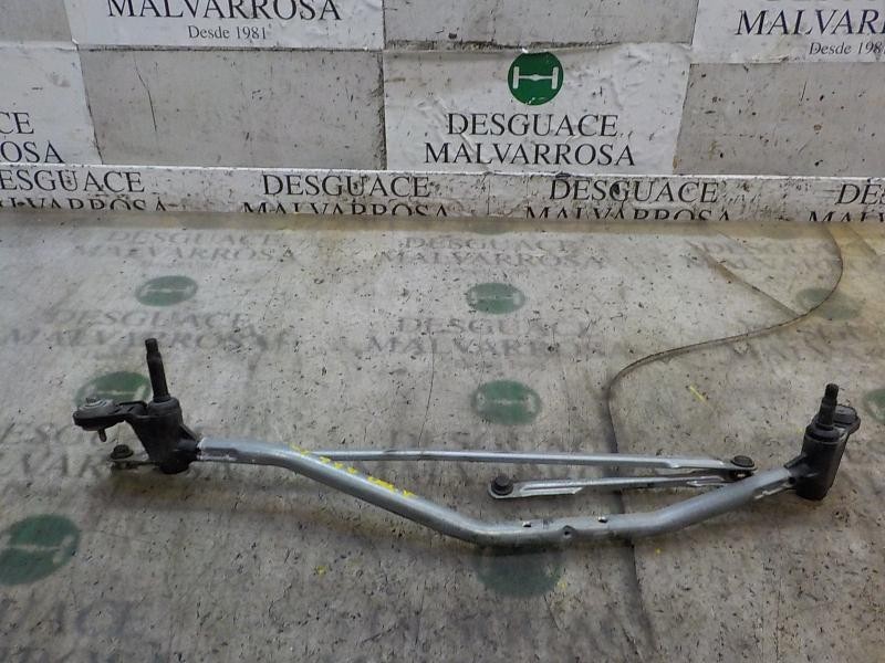 Recambio de articulacion limpia delantero para dacia logan ii 1.2 16v cat referencia OEM IAM 288004410R  