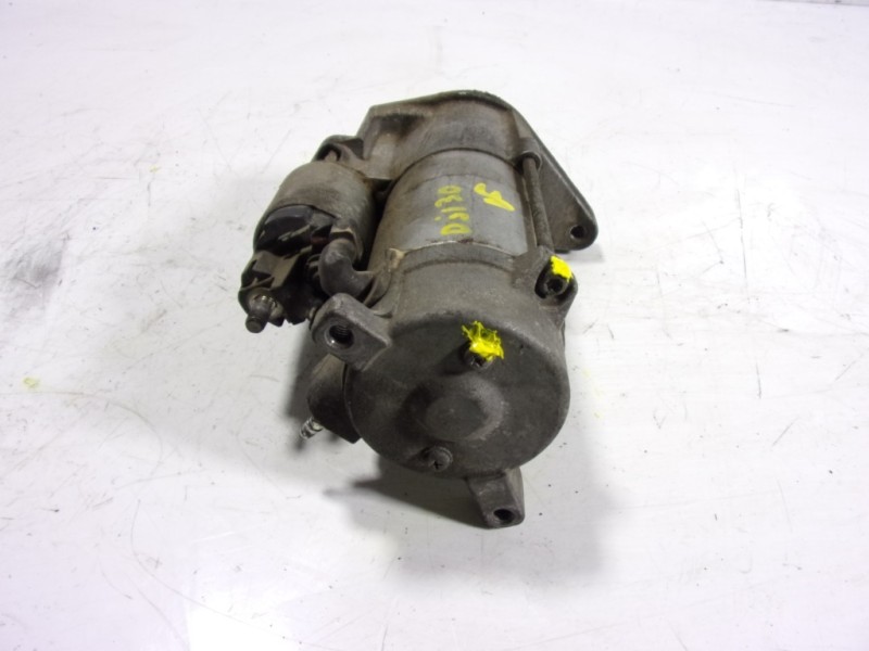 Recambio de motor arranque para land rover discovery 4 tdv6 se referencia OEM IAM LR013540 AH2211001AC 