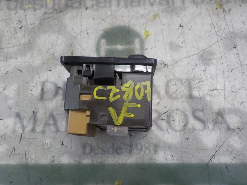 Recambio de mando retrovisor para toyota verso 1.6 16v cat referencia OEM IAM 848700F030  