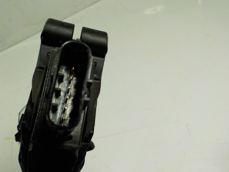 Recambio de potenciometro pedal para seat arona 1.0 tsi referencia OEM IAM 5Q1723503H 5Q1723503H 