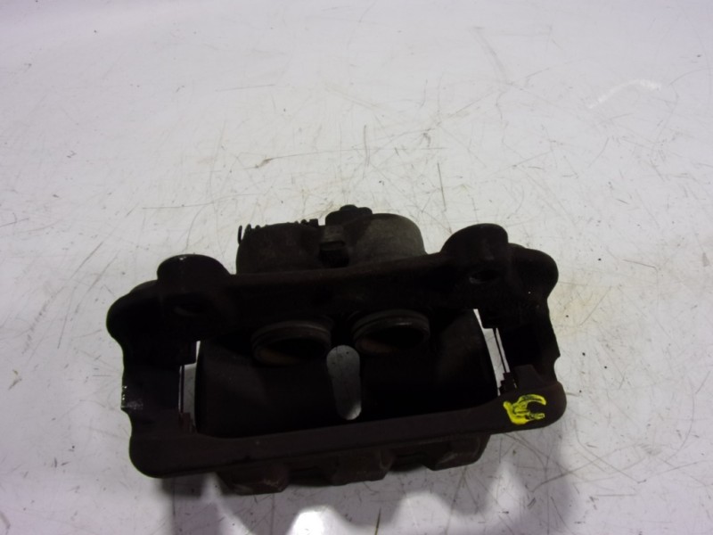 Recambio de pinza freno delantera derecha para land rover discovery 4 tdv6 se referencia OEM IAM LR015569  