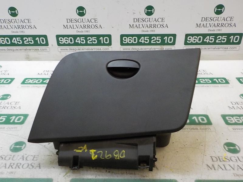 Recambio de guantera para seat leon (1p1) 1.9 tdi referencia OEM IAM   