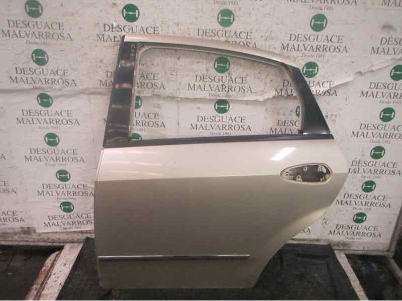 Recambio de puerta trasera izquierda para fiat linea (110) dynamic referencia OEM IAM 51753031  