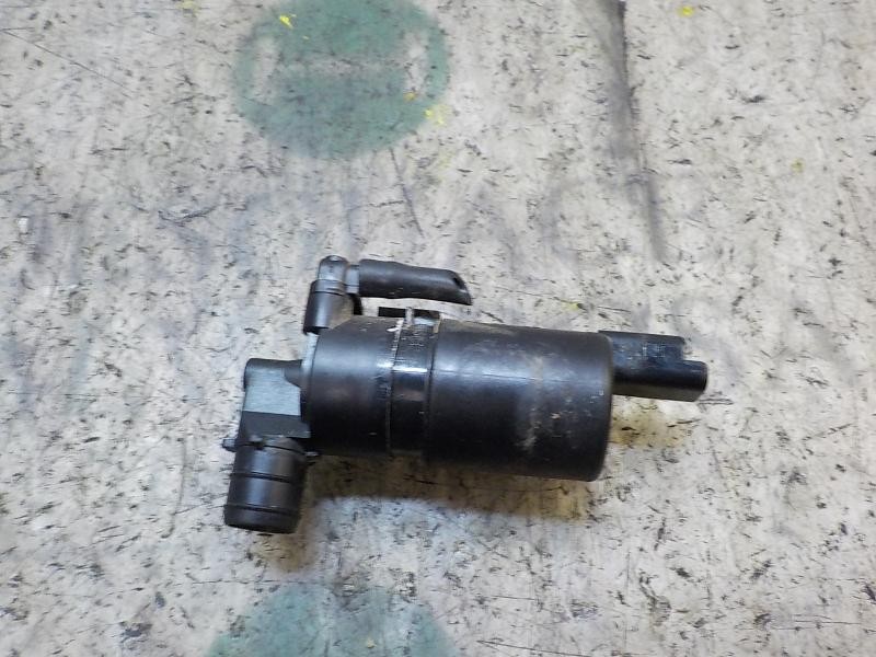 Recambio de bomba limpia para dacia logan ii 1.2 16v cat referencia OEM IAM 286203634R  