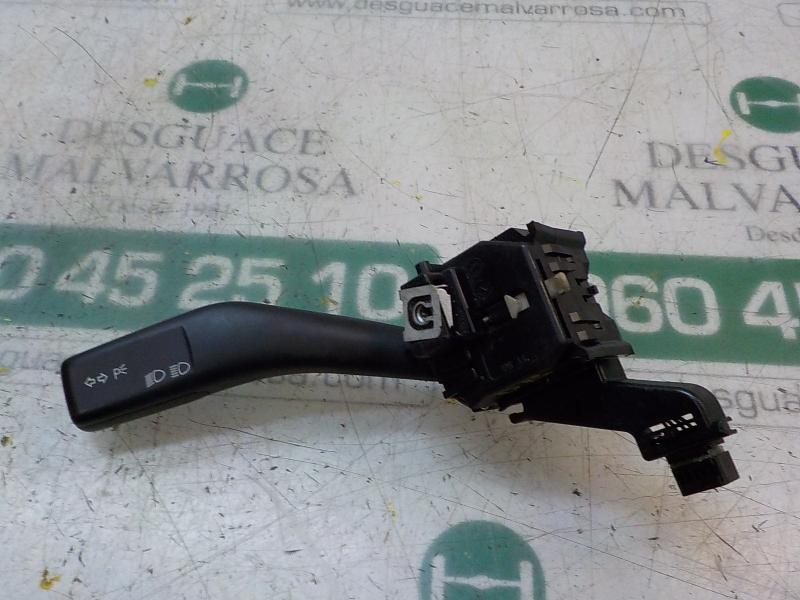 Recambio de mando intermitentes para seat leon (1p1) 1.9 tdi referencia OEM IAM   