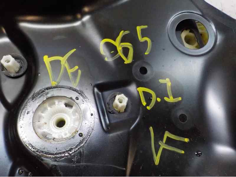 Recambio de elevalunas delantero izquierdo para volkswagen passat berlina (3c2) 2.0 tdi referencia OEM IAM 3C1837461H  