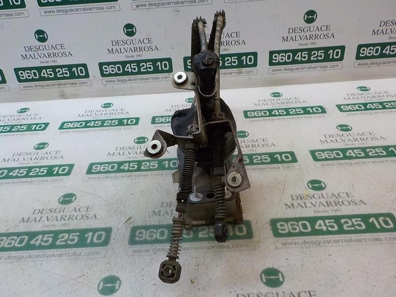 Recambio de palanca cambio para seat leon (1p1) 1.9 tdi referencia OEM IAM   