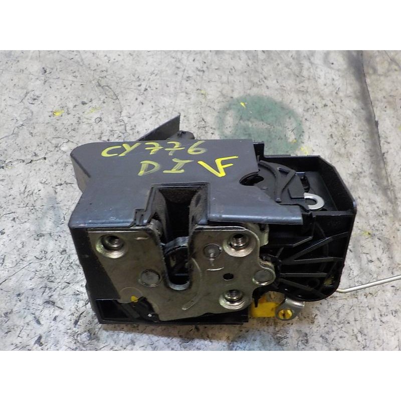 Recambio de cerradura puerta delantera izquierda para dacia logan ii 1.2 16v cat referencia OEM IAM 805034719R  