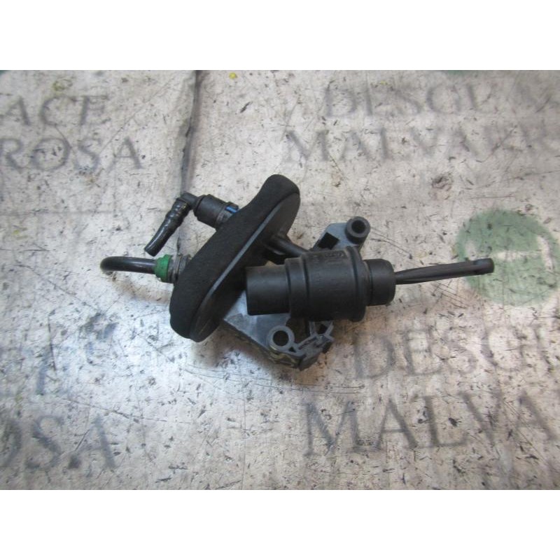 Recambio de bomba embrague para ford fiesta (cb1) 1.25 16v cat referencia OEM IAM   