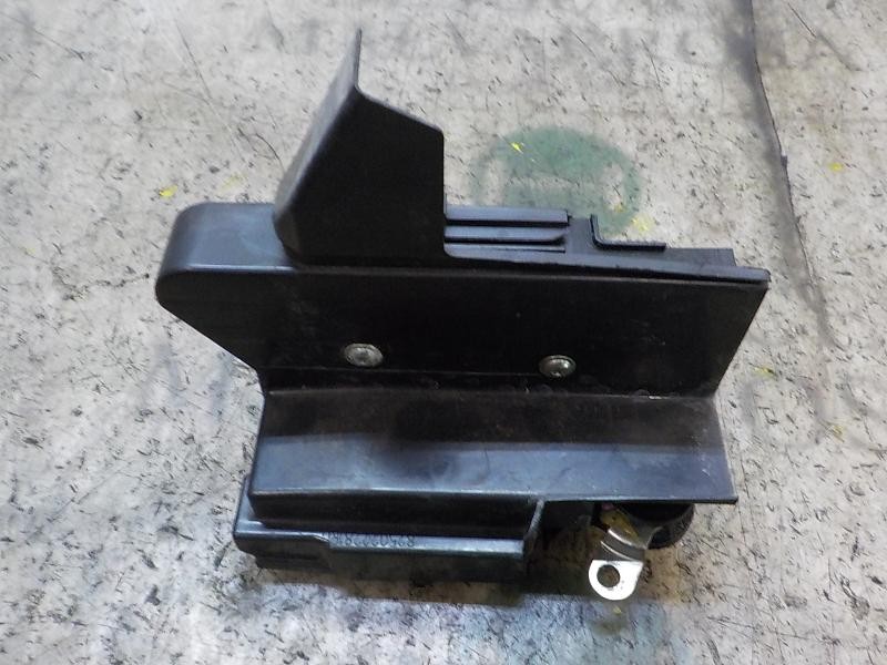 Recambio de cerradura puerta trasera derecha para dacia logan ii 1.2 16v cat referencia OEM IAM 825022281R  