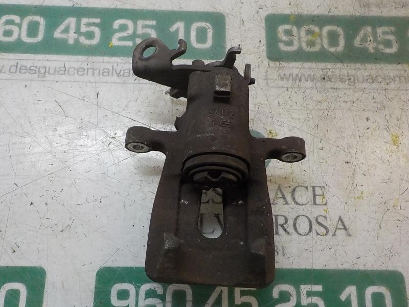 Recambio de pinza freno trasera derecha para renault megane iii berlina 5 p expression referencia OEM IAM   