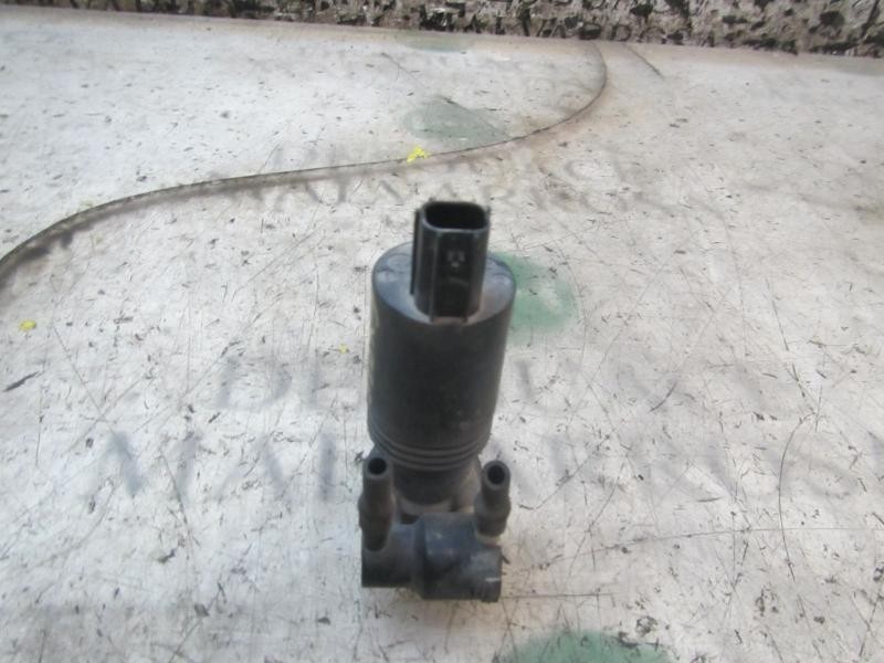 Recambio de bomba limpia para ford fiesta (cb1) 1.25 16v cat referencia OEM IAM 2022321  