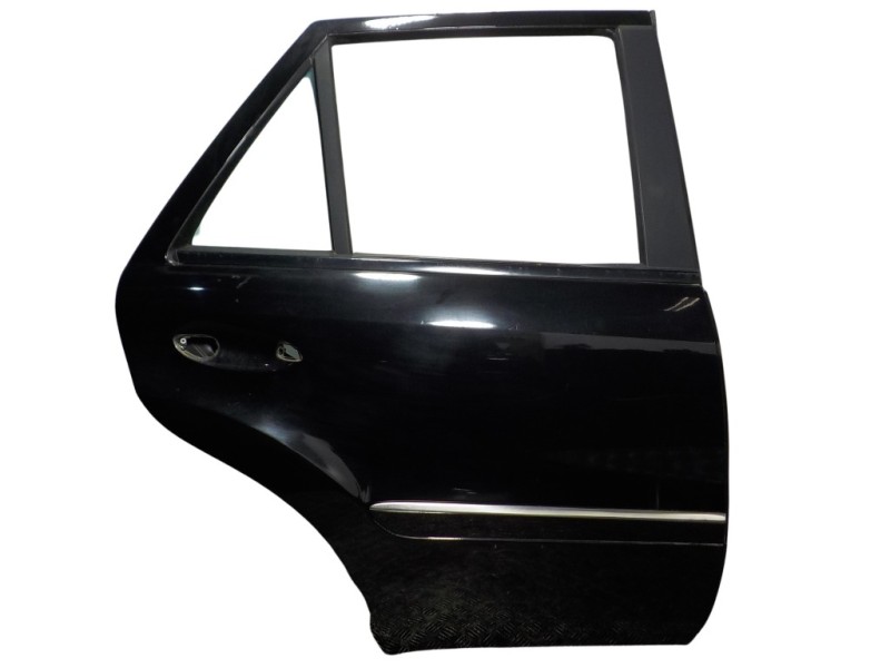 Recambio de puerta trasera derecha para mercedes-benz clase m (w164) 3.0 cdi cat referencia OEM IAM A1647300205  