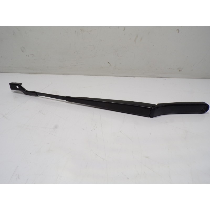 Recambio de brazo limpia delantero izquierdo para cupra formentor 1.5 tsi referencia OEM IAM 5FG955409  