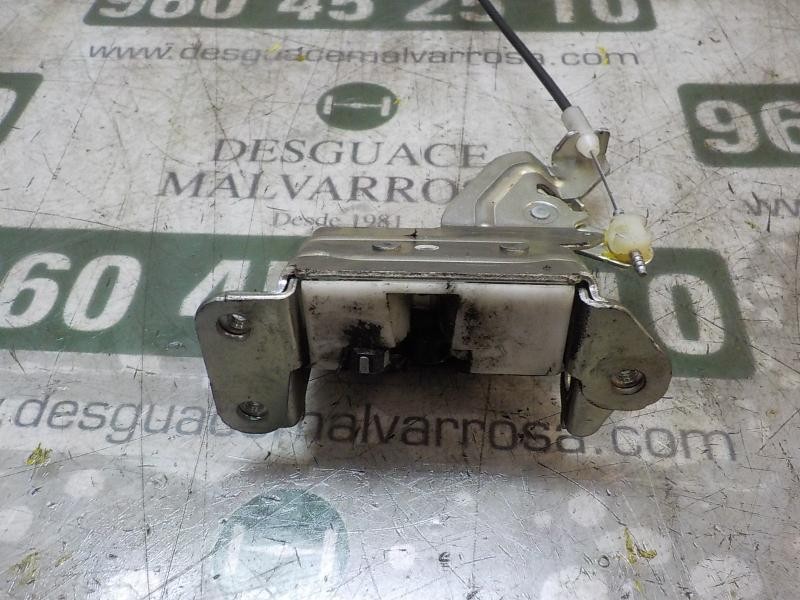 Recambio de cerradura puerta lateral derecha para dacia dokker 1.5 dci diesel fap cat referencia OEM IAM 825027108R  