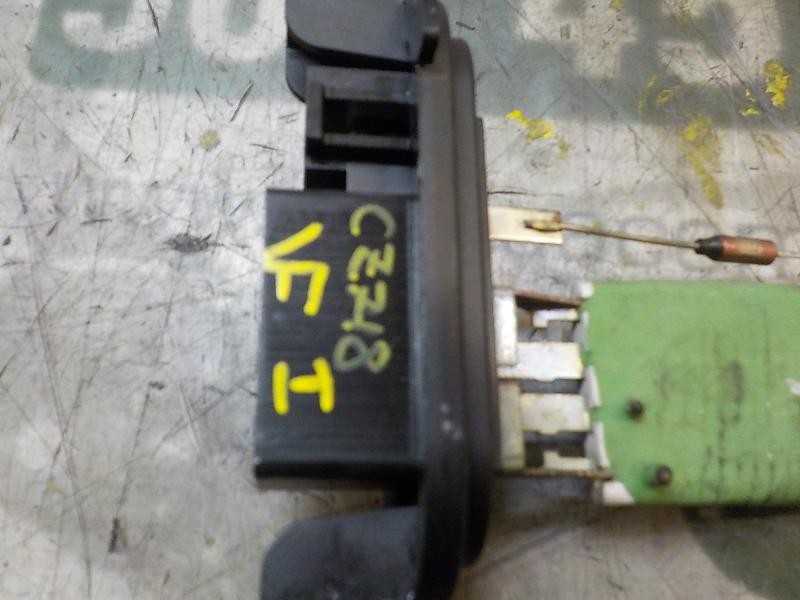 Recambio de resistencia calefaccion para dacia dokker 1.5 dci diesel fap cat referencia OEM IAM 271500889R  