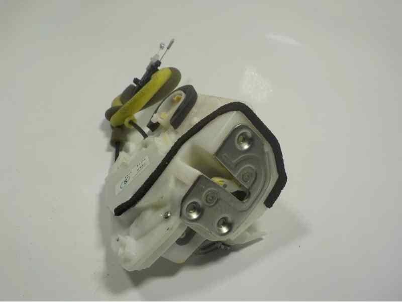 Recambio de cerradura puerta trasera derecha para mazda 2 lim. () 1.5 16v cat referencia OEM IAM   