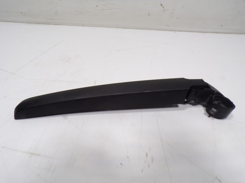 Recambio de brazo limpia trasero para cupra formentor 1.5 tsi referencia OEM IAM 5FF955707  