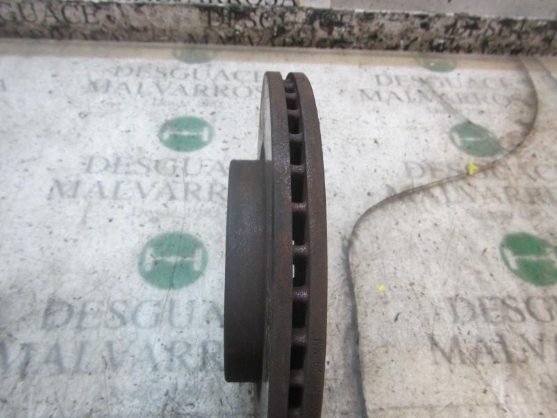 Recambio de disco freno delantero para ford fiesta (cb1) 1.25 16v cat referencia OEM IAM 1679853  