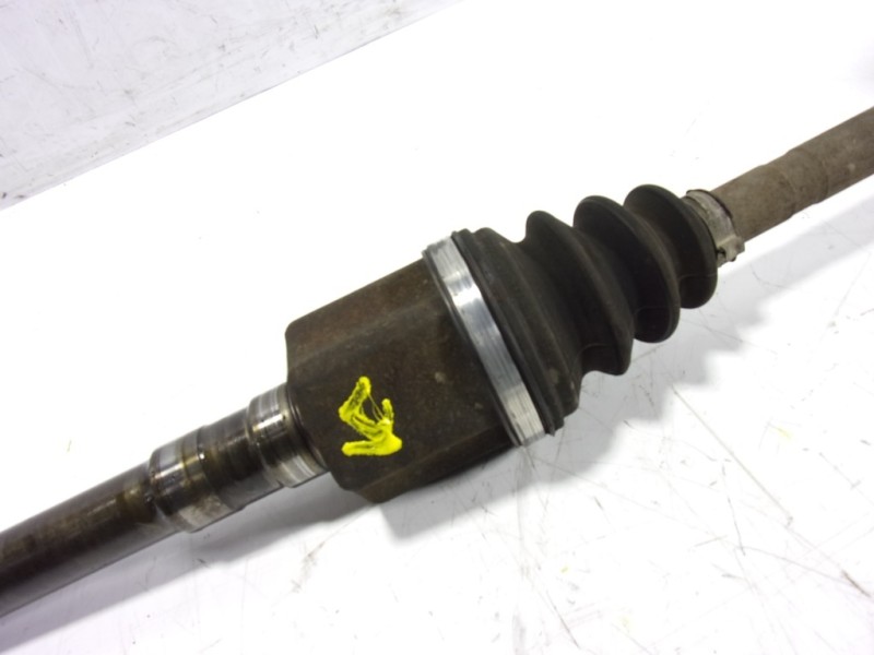 Recambio de transmision derecha para land rover discovery 4 tdv6 se referencia OEM IAM TDB500100  