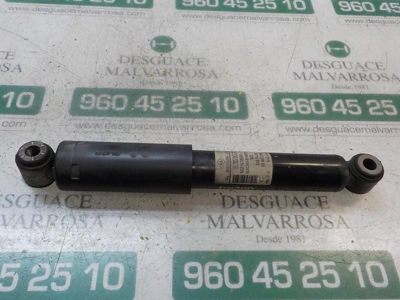 Recambio de amortiguador trasero derecho para dacia dokker express ambiance referencia OEM IAM 562107865R 562107865R 81490301244
