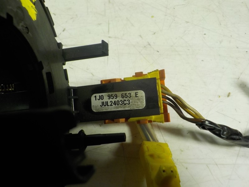 Recambio de anillo airbag para seat leon (1m1) 1.6 16v referencia OEM IAM  1J0959653E 