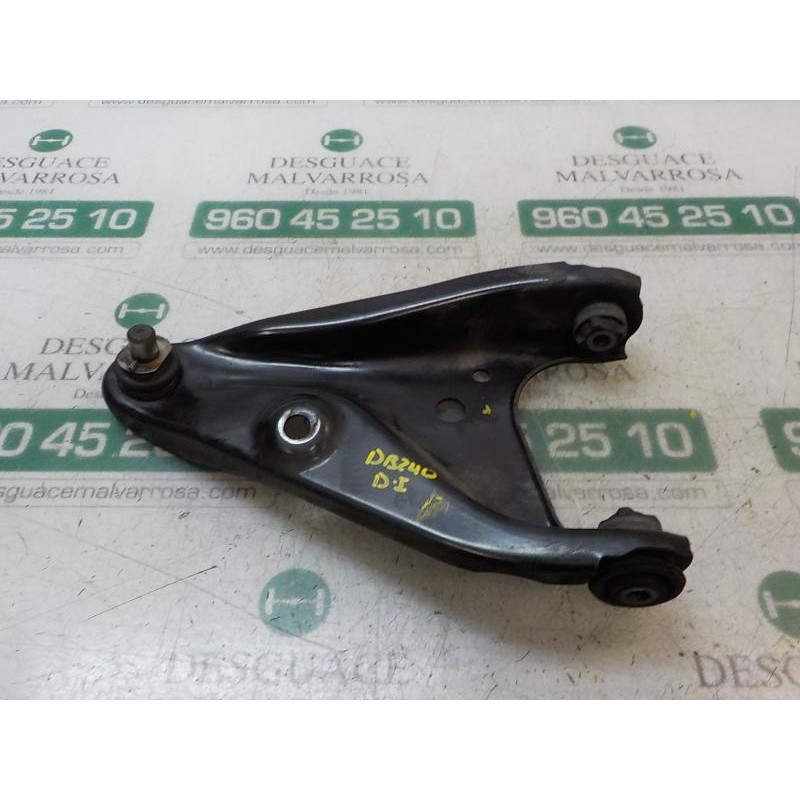 Recambio de brazo suspension inferior delantero izquierdo para dacia dokker express ambiance referencia OEM IAM 545010294R  