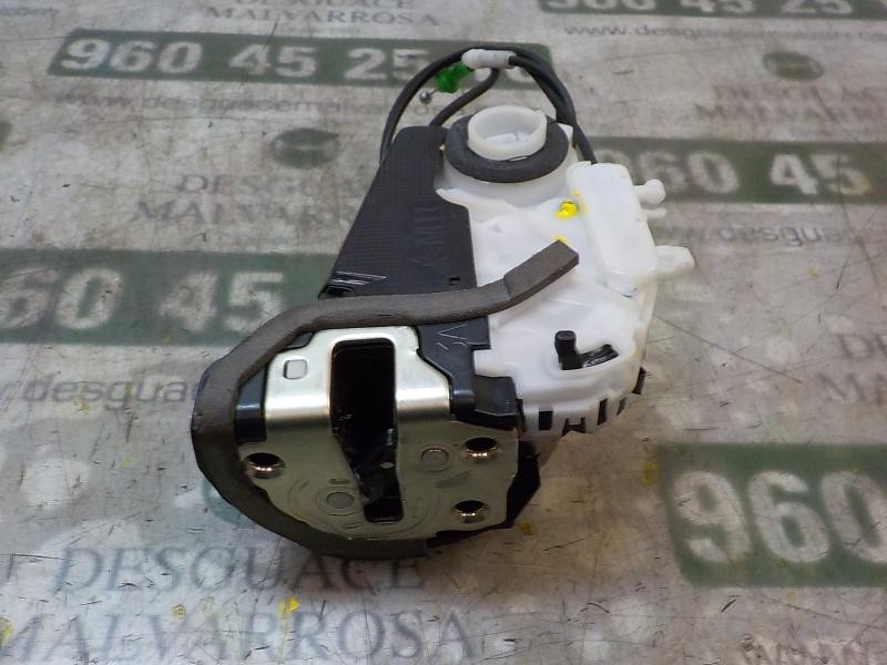 Recambio de cerradura puerta trasera izquierda para toyota yaris 1.0 cat referencia OEM IAM 690600D310  