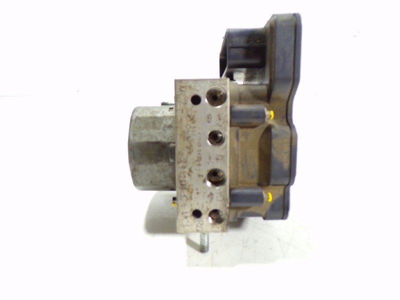 Recambio de abs para dacia sandero 0.9 tce cat referencia OEM IAM 476606853R 476605492 0265956285