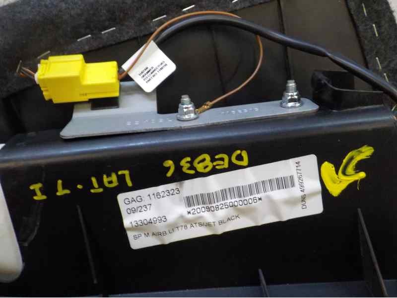 Recambio de airbag lateral trasero izquierdo para opel insignia berlina sport 4x4 referencia OEM IAM 13304993 13304993 