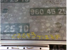 Recambio de cristal puerta trasero izquierdo para toyota yaris 1.0 cat referencia OEM IAM 681400D200   2