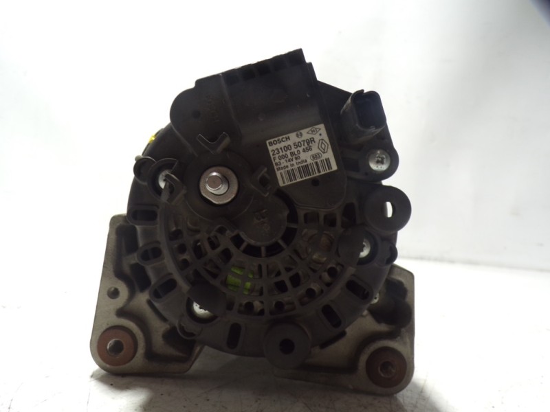 Recambio de alternador para dacia sandero 0.9 tce cat referencia OEM IAM 231000861R 231005079R F000BL0456
