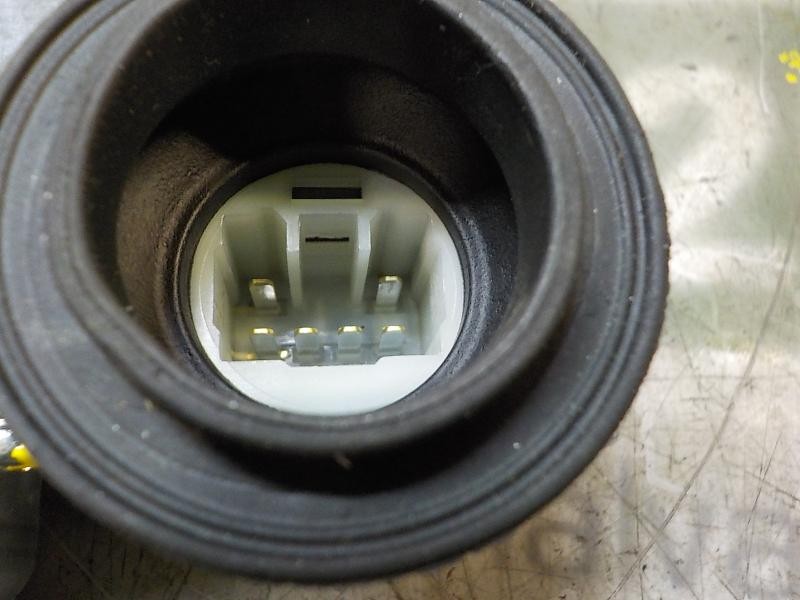 Recambio de elevalunas delantero derecho para toyota yaris 1.0 cat referencia OEM IAM 698100D300  