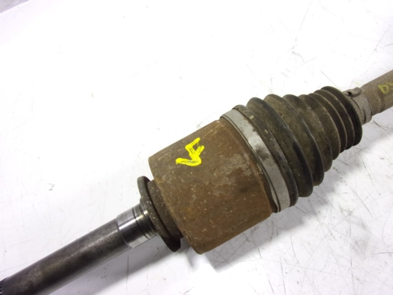 Recambio de transmision trasera derecha para land rover discovery 4 tdv6 se referencia OEM IAM TOB500280  