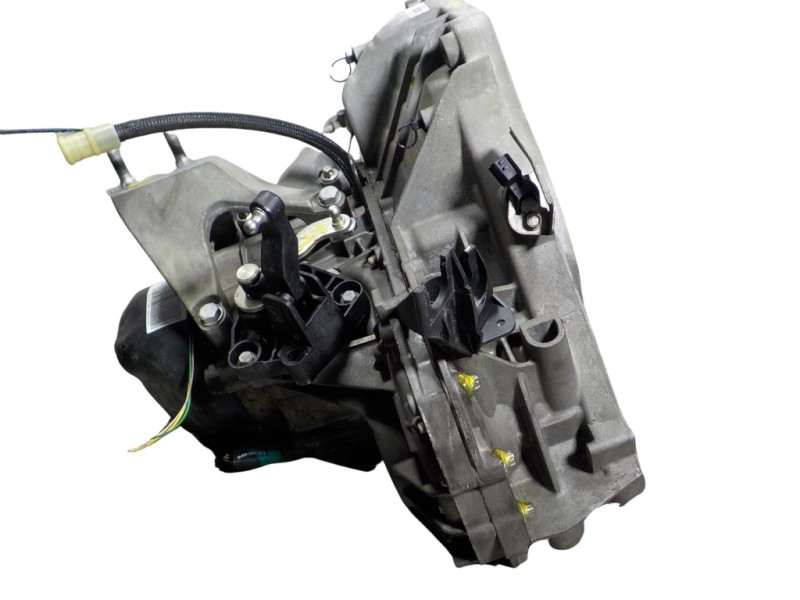 Recambio de caja cambios para dacia sandero 0.9 tce cat referencia OEM IAM 320100026R JH3351 