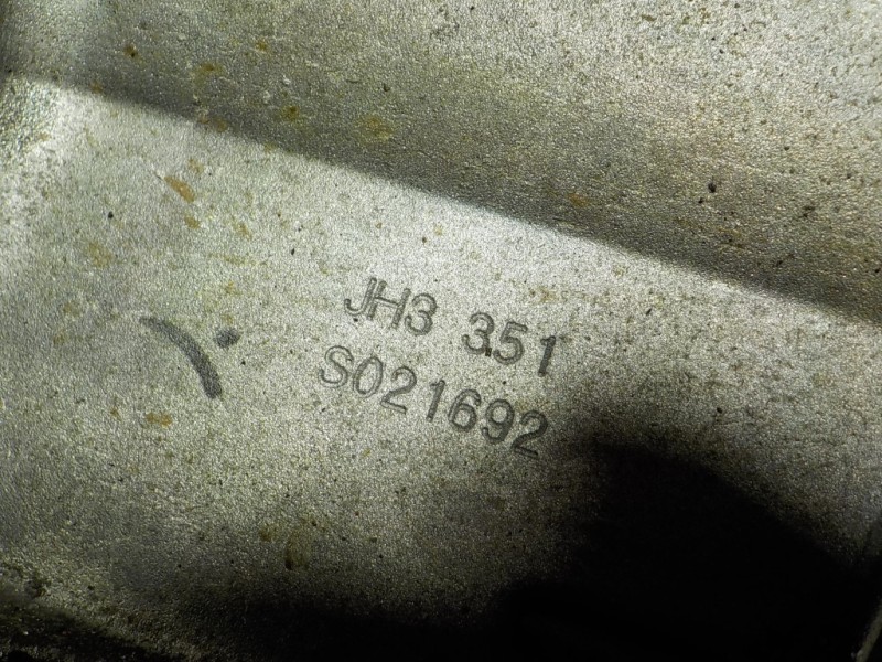 Recambio de caja cambios para dacia sandero 0.9 tce cat referencia OEM IAM 320100026R JH3351 