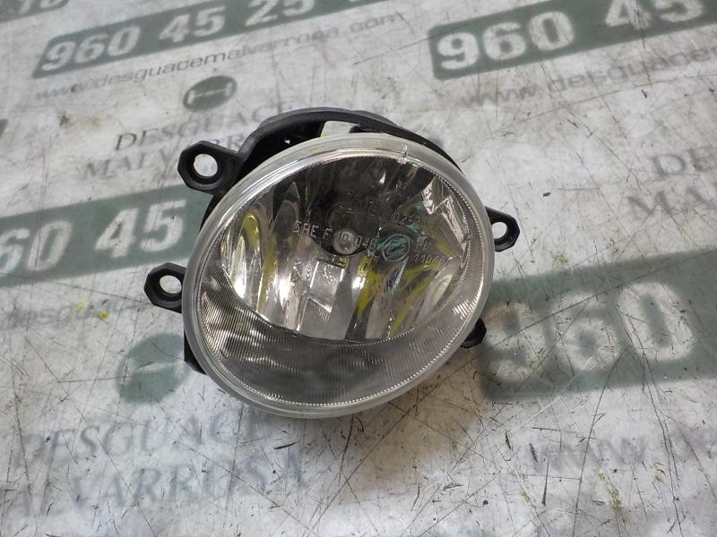 Recambio de faro antiniebla izquierdo para toyota yaris 1.0 cat referencia OEM IAM 8122002110  