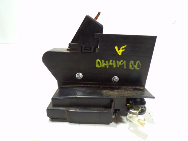 Recambio de cerradura puerta delantera derecha para dacia sandero 0.9 tce cat referencia OEM IAM 805026897R  