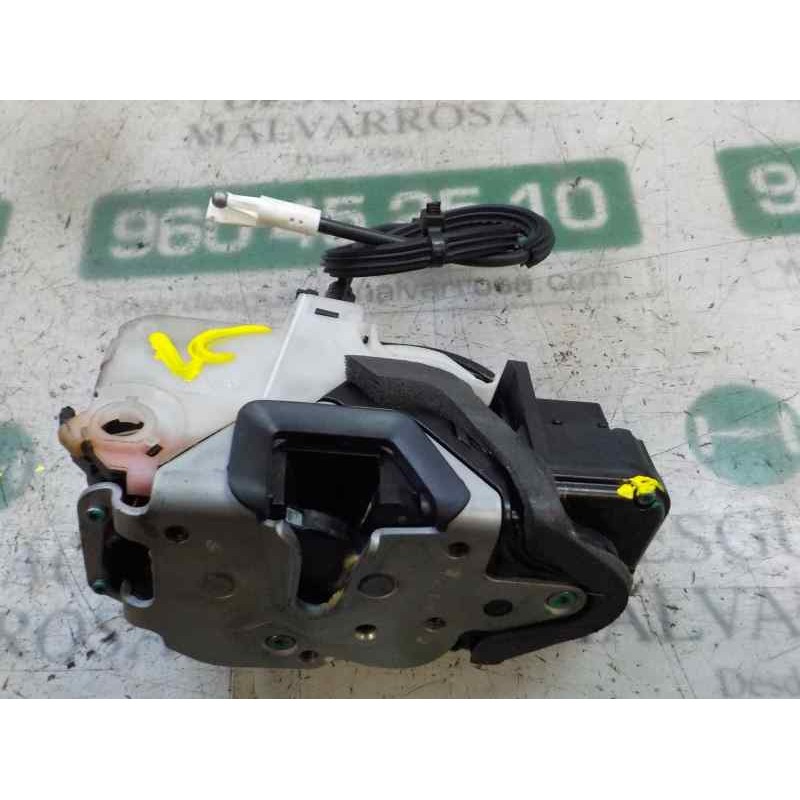 Recambio de cerradura puerta delantera derecha para opel insignia berlina sport 4x4 referencia OEM IAM 13503778 13503778 