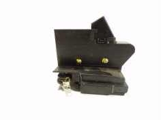 Recambio de cerradura puerta trasera izquierda para dacia sandero 0.9 tce cat referencia OEM IAM 825037563R   2