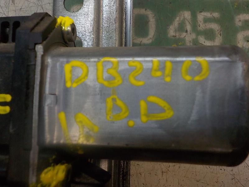 Recambio de elevalunas delantero derecho para dacia dokker express ambiance referencia OEM IAM 807209071R 128001071E 128001071E