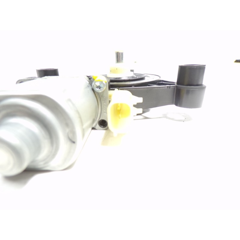 Recambio de motor elevalunas trasero derecho para jeep compass ii 2.0 m-jet cat referencia OEM IAM   