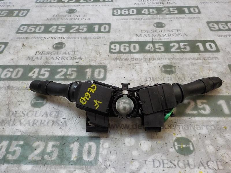 Recambio de mando luces para toyota yaris 1.0 cat referencia OEM IAM 841400D300  