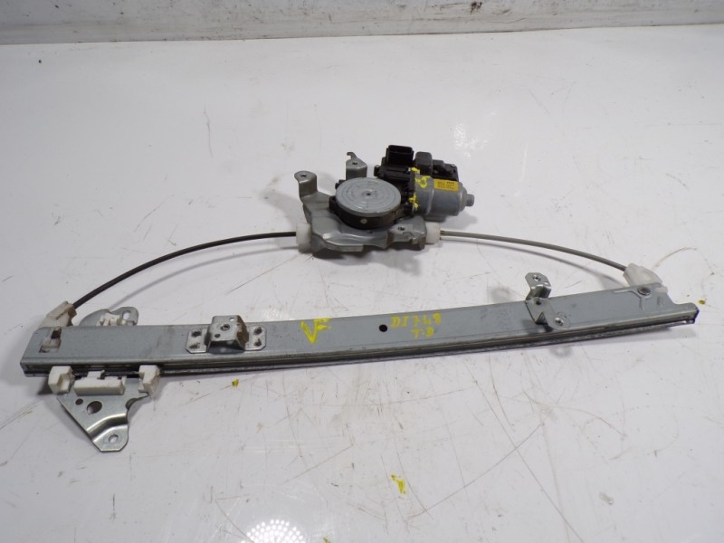 Recambio de elevalunas trasero derecho para renault koleos 2.0 dci diesel fap referencia OEM IAM 827207007R 25408JY00C 00412RR