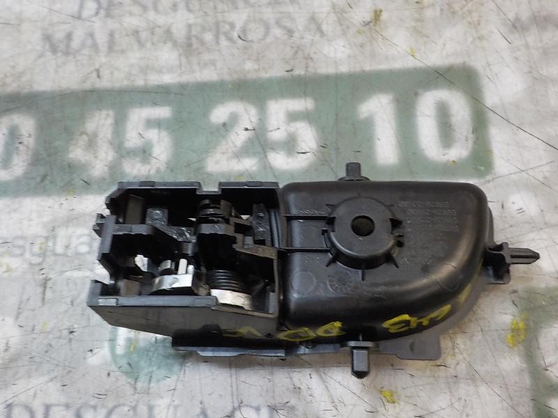 Recambio de maneta interior delantera derecha para toyota yaris 1.0 cat referencia OEM IAM 6920502330C2  