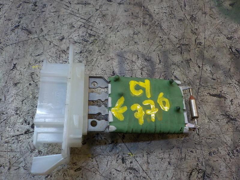 Recambio de resistencia calefaccion para dacia logan ii 1.2 16v cat referencia OEM IAM 271504503R  