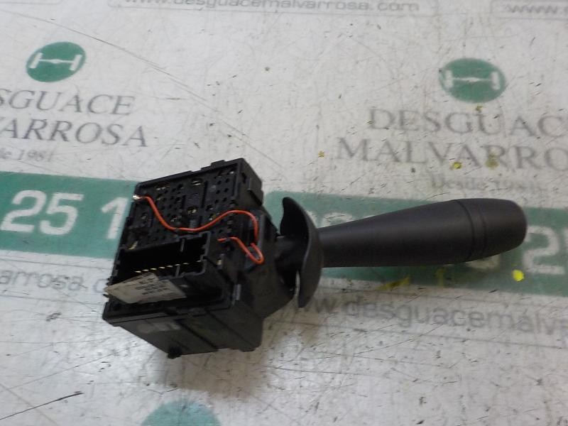 Recambio de mando limpia para dacia dokker express ambiance referencia OEM IAM 8201168003 681728631R 