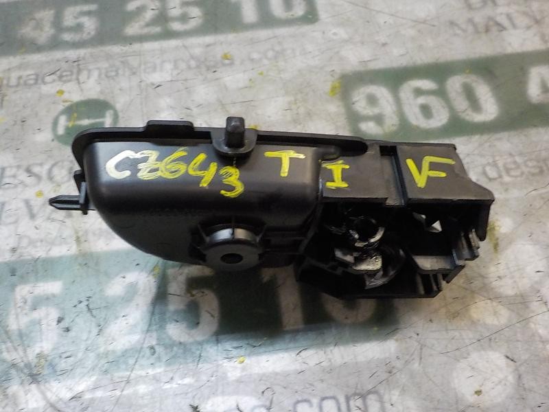 Recambio de maneta interior trasera izquierda para toyota yaris 1.0 cat referencia OEM IAM 6920602300C2  